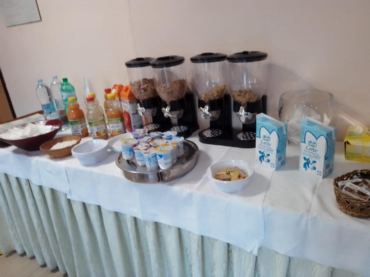Campus Hotel Μπάρι Εξωτερικό φωτογραφία