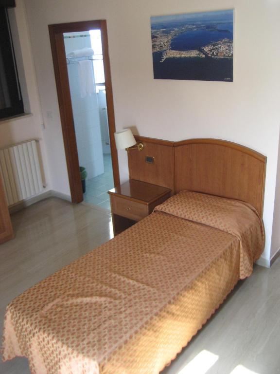 Campus Hotel Μπάρι Δωμάτιο φωτογραφία
